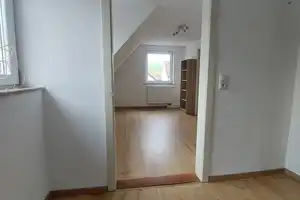 Attraktives, renoviertes Einfamilienhaus auf großzügigem Grundstück – Ihr neues Zuhause wartet!“ – Aichach-Friedberg (Kreis) – Vorschaubild 9