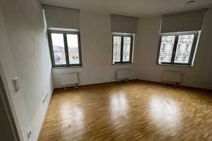 Exklusive 2,5-Zimmer-Wohnung mit gehobener Innenausstattung in Fürth – Schwabacher Straße 45, 90762 Fürth – Vorschaubild 3