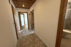 Modernisierte 2-Zimmer Wohnung zur Vermietung Stuttgart Feuerbach – Stuttgart – Vorschaubild 1
