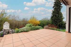 Sofort wohlfühlen: Wohnen mit Aussicht – Solides Fertighaus mit Potenzial und Süd-West-Garten – Fürstenfeldbruck (Kreis) – Vorschaubild 3