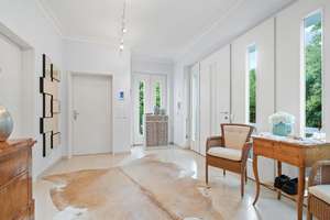 Großzügige Villa auf einem wunderschönen Grundstück. – Die vollständige Adresse der Immobilie erhältst du vom Anbieter., 22359 Volksdorf, Hamburg – Vorschaubild 6