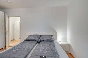 Um´s Eck vom Hirschgarten – Wotanstraße 40, 80639 Nymphenburg, München – Vorschaubild 8