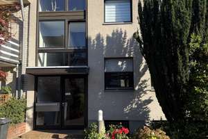Großzügige EG Wohnung mit Charme +Terrasse&Souterrain – Isidor-Caro-Straße 18, 51061 Stammheim, Köln – Vorschaubild 3