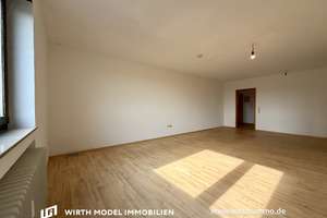 Drei-Zimmer-Wohnung mit EBK, Balkon u. Tg-Stellplatz am Deutschhof | Schweinfurt – Die vollständige Adresse der Immobilie erhältst du vom Anbieter., 97422 Hochfeld/Steinberg, Schweinfurt – Vorschaubild 6