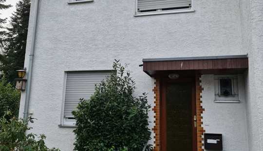 Bild von Reihenendhaus mit  Garten und Garage in 63303 Dreieich-Dreieichenhain