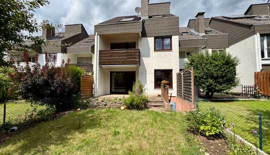 Bild von ***Großzügiges Reihenhaus in gesuchter, ruhiger Lage von Hattersheim***