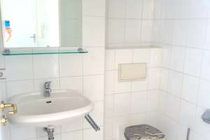 3 Zi. Dachgeschoß Maisonette Wohnung mit Galerie und Terrasse in Pankow-Weißensee – Parkstr. 90a-e, 13086 Weißensee, Berlin – Vorschaubild 5