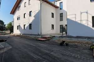 Balkon & Aufzug: Ihr neues Zuhause in Bad Wurzach – Ideal für Paare und Investoren – Die vollständige Adresse der Immobilie erhältst du vom Anbieter., 88353 Bad Wurzach – Vorschaubild 2
