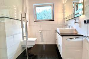 Modernisiertes Einfamilienhaus mit Außenpool in RS/W'tal Ronsdorf – Die vollständige Adresse der Immobilie erhältst du vom Anbieter., 42855 Lüttringhausen West, Remscheid – Vorschaubild 6