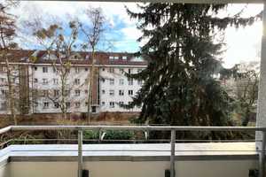 komplett SANIERT + sofort FREI + 2,5 Zimmer-Wohnung + EBK + Süd-Loggia in Lankwitz + Fensterbad – Berlin – Vorschaubild 16