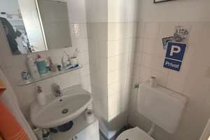 Tolle stadtnahe Lage / Werastraße: Zimmer mit abg. WC (27 qm) + gem. Bad * renoviert! – Die vollständige Adresse der Immobilie erhältst du vom Anbieter., 70190 Kernerviertel, Stuttgart – Vorschaubild 4