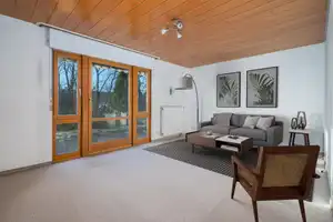 Ihr neues Zuhause: Familienfreundliches Haus mit Garten und Doppelgarage – Schwarzwald-Baar-Kreis – Vorschaubild 10