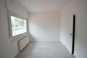D-Heerdt! Modernes Apartment zu vermieten – Hansaallee 100, 40547 Oberkassel, Düsseldorf – Vorschaubild 3