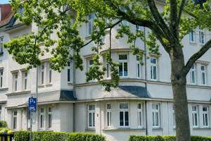 Endlich ankommen und wohl fühlen! Stilvolle großzügige 3-Raumwohnung auf einer Etage inkl. Balkon – Die vollständige Adresse der Immobilie erhältst du vom Anbieter., 9131 Hilbersdorf, Chemnitz – Vorschaubild 2