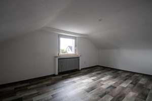 Ein Haus. Drei Möglichkeiten. – Raum für Familie, Generationen und Einnahmen in Voerde – Die vollständige Adresse der Immobilie erhältst du vom Anbieter., 46562 Voerde (Niederrhein) – Vorschaubild 13