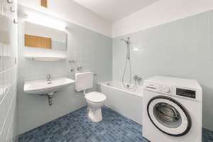 Weitblick garantiert – Apartment mit Alpenpanorama und Entwicklungspotenzial – Die vollständige Adresse der Immobilie erhältst du vom Anbieter., 80935 Unterhaching – Vorschaubild 5
