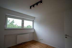 Erstbezug nach Kernsanierung inkl. Alpenblick - Perfekt für Familie oder WG – Schaffhauser Straße 16, 81476 Forstenried, München – Vorschaubild 13