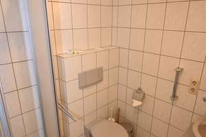 Gepflegte Etagenwohnung mit Schwimmbad und Sauna – Die vollständige Adresse der Immobilie erhältst du vom Anbieter., 66119 St. Arnual, Saarbrücken – Vorschaubild 7
