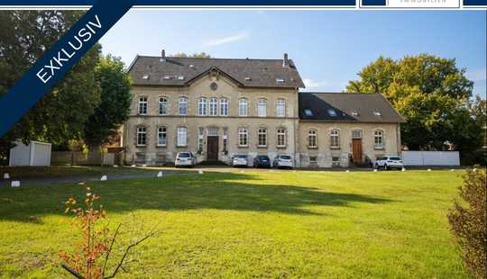 Bild von Repräsentatives Herrenhaus 
mit Parkanlage