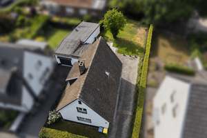 Einziehen, wohlfühlen und das Leben genießen – gepflegtes Einfamilienhaus mit Garten in BN-Friesdorf – Die vollständige Adresse der Immobilie erhältst du vom Anbieter., 53175 Friesdorf, Bonn – Vorschaubild 3