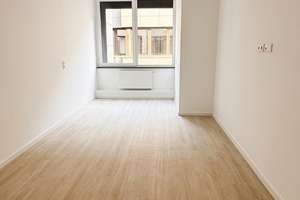 Erstbezug nach Sanierung, einmalige  2,5-Zimmer-Wohnung mit DOMBLICK – Am Brand  22, 55116 Altstadt, Mainz – Vorschaubild 5