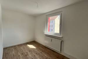 Groß und Fein für dich allein - 3 Zimmer mit saniertem Bad und moderner EBK – Sudetenweg 25, 38448 Vorsfelde, Wolfsburg – Vorschaubild 6