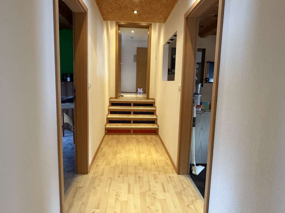 Immobilie in Ratzert - Großzügiges Einfamilienhaus mit Doppelgarage und Garten in Woldert! - Bild 5