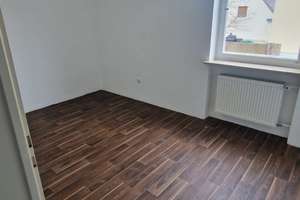„Alte Dame sucht neue Liebhaber“ – Zweifamilienhaus mit Herz in Biberbach  – Im Mergelsee 20, 86485 Biberbach – Vorschaubild 10