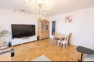 Helle 2-Zimmer-Wohnung (60m²) mit Balkon in ruhiger Lage – München Trudering – Hugo-Weiss-Straße 21, 81827 Waldtrudering, München – Vorschaubild 1