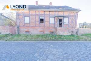 Mietkaufangebot--Charmantes Einfamilienhaus mit großem Potenzial – hier beginnt Ihr neues Kapitel! – Die vollständige Adresse der Immobilie erhältst du vom Anbieter., 39343 Hakenstedt – Vorschaubild 1