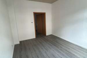 Frisch renovierte 1,5-Zimmer-Wohnung mit 30 m²  und Terrasse in Köln-Mülheim – Berliner Straße 211, 51063 Mülheim (Ortsteil), Köln – Vorschaubild 2