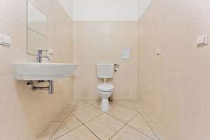 Property thumbnail 32