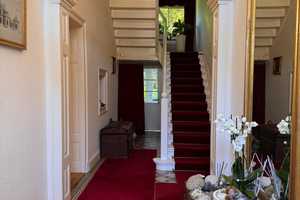 Stilvolle Villa und weitläufiger Garten  – Bonn – Vorschaubild 1