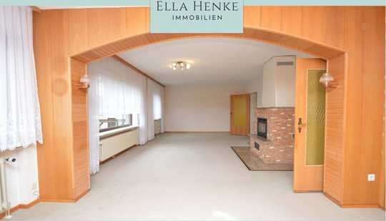 Bild von Großes, freistehendes Haus mit 7 Zimmern, Keller + Garage.