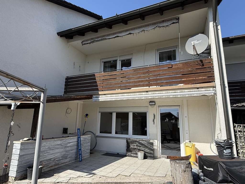 Immobilie in Haiming - Solides Reihenmittelhaus mit Garage und Garten in Stammham - Bild 2