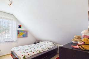 Zwei Ebenen, zwei Balkone, ein besonderer Rückzugsort in Stuttgart Riedenberg! – 70619 Riedenberg, Stuttgart – Vorschaubild 7