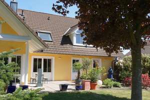 Exklusive Stadt-Villa mit traumhaftem Garten in ruhiger Waldrand-Lage – Die vollständige Adresse der Immobilie erhältst du vom Anbieter., 27578 Leherheide, Bremerhaven – Vorschaubild 25