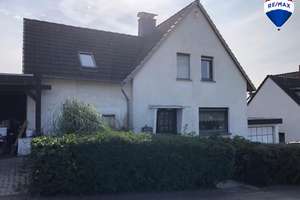 Viel Platz zum Leben, Feiern und Genießen – großzügiges Einfamilienhaus  in Obernkirchen-Röhrkasten – Die vollständige Adresse der Immobilie erhältst du vom Anbieter., 31683 Obernkirchen – Vorschaubild 1