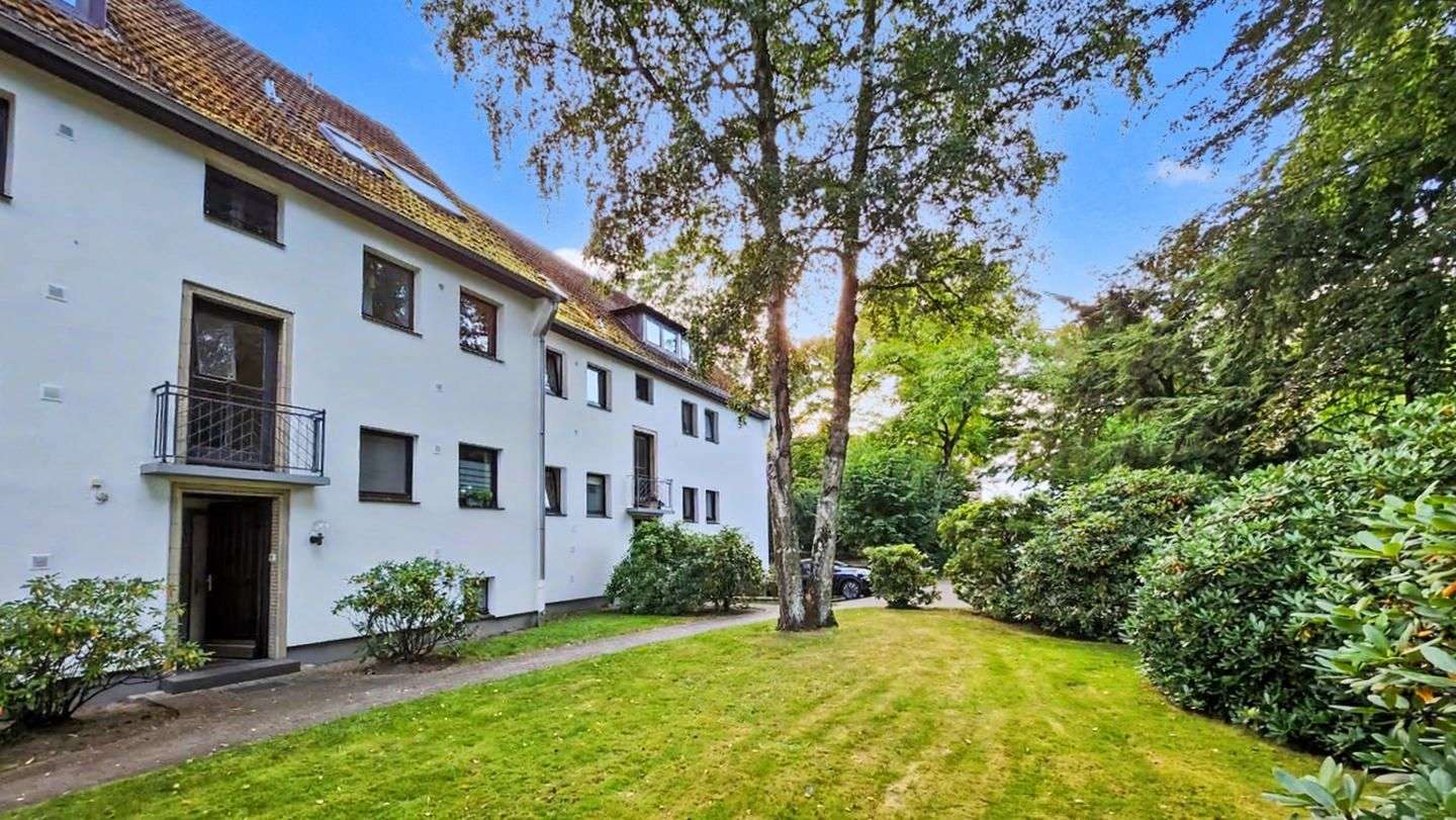 Wohnen am Hirschpark in Hamburg Blankenese - 2-Raum-Wohnung mit Potential, Hamburg – Bild 1