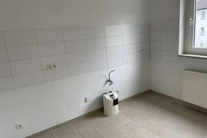 Schöne, helle 2,5  Zimmer in Bottrop- Stadtmitte -provisionsfrei- – Bothenstraße 14, 46236 Stadtmitte, Bottrop – Vorschaubild 4
