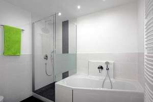 Property thumbnail 9