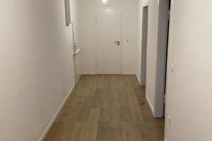 2023 Kernsanierte Dachgeschosswohnung mit vier Zimmern in Düsseldorf – Zeppelinstraße 24, 40231 Eller, Düsseldorf – Vorschaubild 6