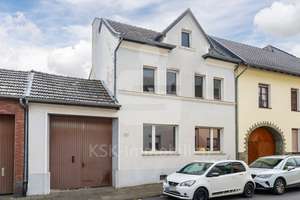 Haus, Hof und Garten in Alfter