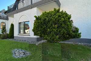 fast 450 m² Nfl. - Zweifamilienhaus in sonniger Siedlungslage – Kelheim (Kreis) – Vorschaubild 1