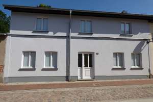 Großzügiges Haus für gewerbliche / freiberufliche Nutzung mit 10 Zimmern in Malchow – Bergstraße 10, 17213 Malchow – Vorschaubild 1