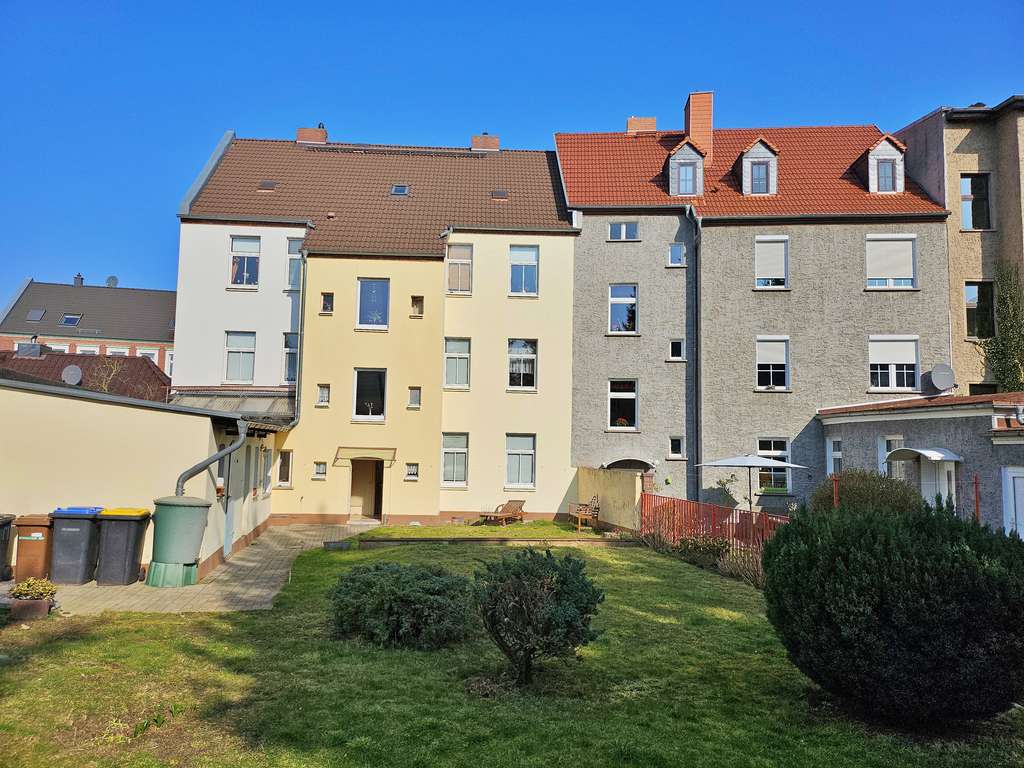 Immobilie in Burg - Gepflegtes Mehrfamilienhaus in Burg - Bild 0