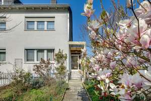 Zweifamilienhaus in Aachen-Forst – großes Grundstück, 4 Garagen & ruhige Lage – Die vollständige Adresse der Immobilie erhältst du vom Anbieter., 52078 Forst, Aachen – Vorschaubild 3
