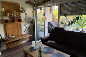 Wohlfühloase mit 300 m² Privatgarten – hochwertig sanierte 2,5-Zimmer-Wohnung mit Terrasse, EBK & Ho – Berchumer Str 8, 47137 Untermeiderich, Duisburg – Vorschaubild 5