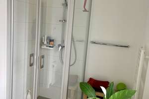 Leben am Wasser in extravaganter Lage - Großzügige 2-Zimmer-Wohnung – Julienne-Trouet-Platz 25, 30453 Limmer, Hannover – Vorschaubild 6