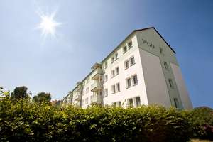 3-Zimmer-Glück! Zentral Wohnen in Löbau! – Ahornallee 53, 2708 Löbau – Vorschaubild 1